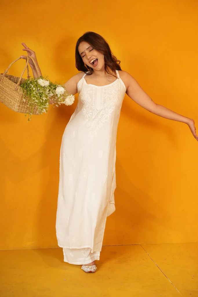 strap-kurti